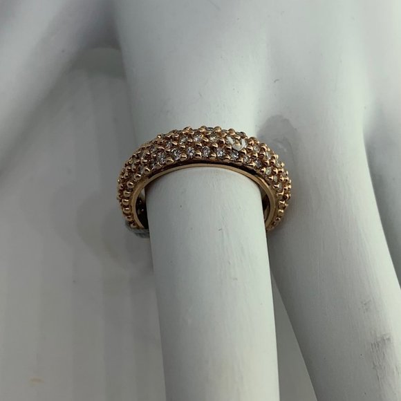 10kt Rose Gold and Diamond Women's Ring - Picture 5 of 6